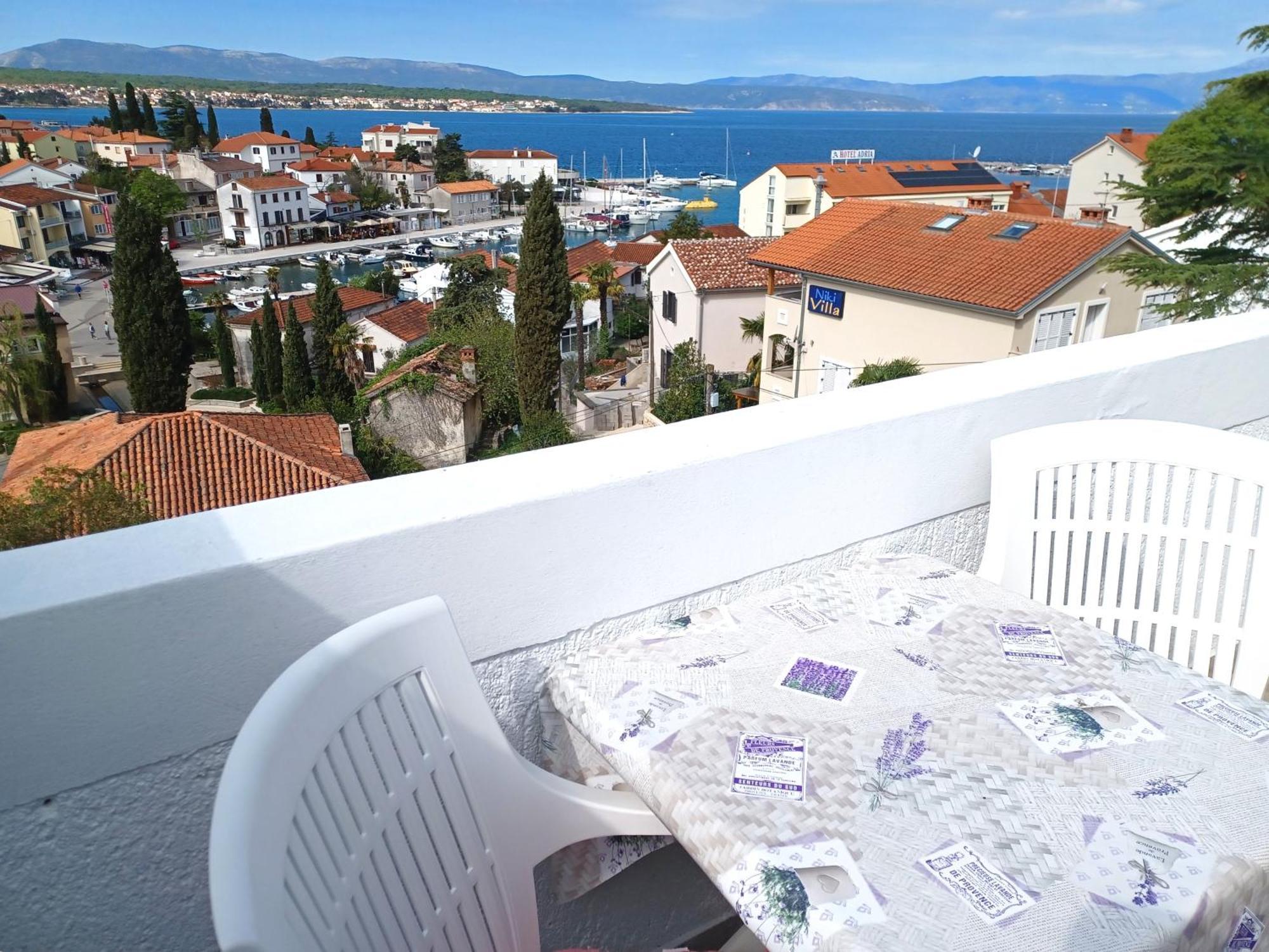 Guesthouse Cecilia 2 Malinska Dış mekan fotoğraf