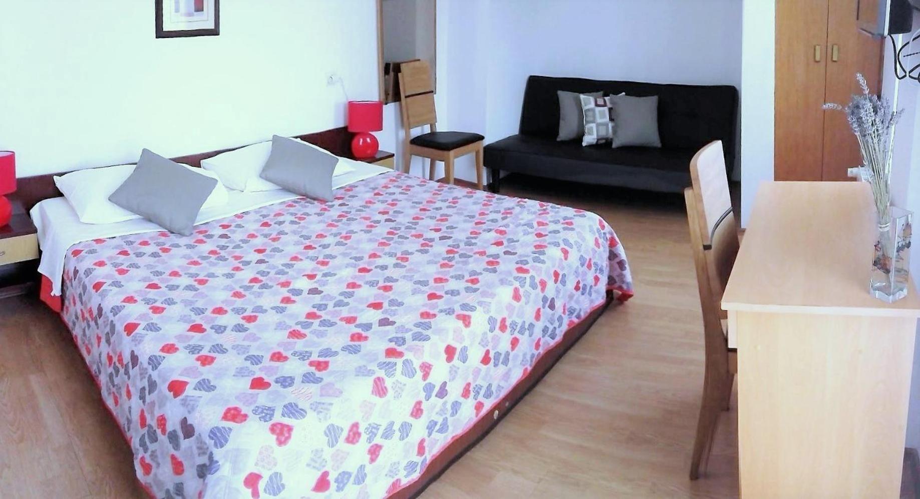 Guesthouse Cecilia 2 Malinska Dış mekan fotoğraf