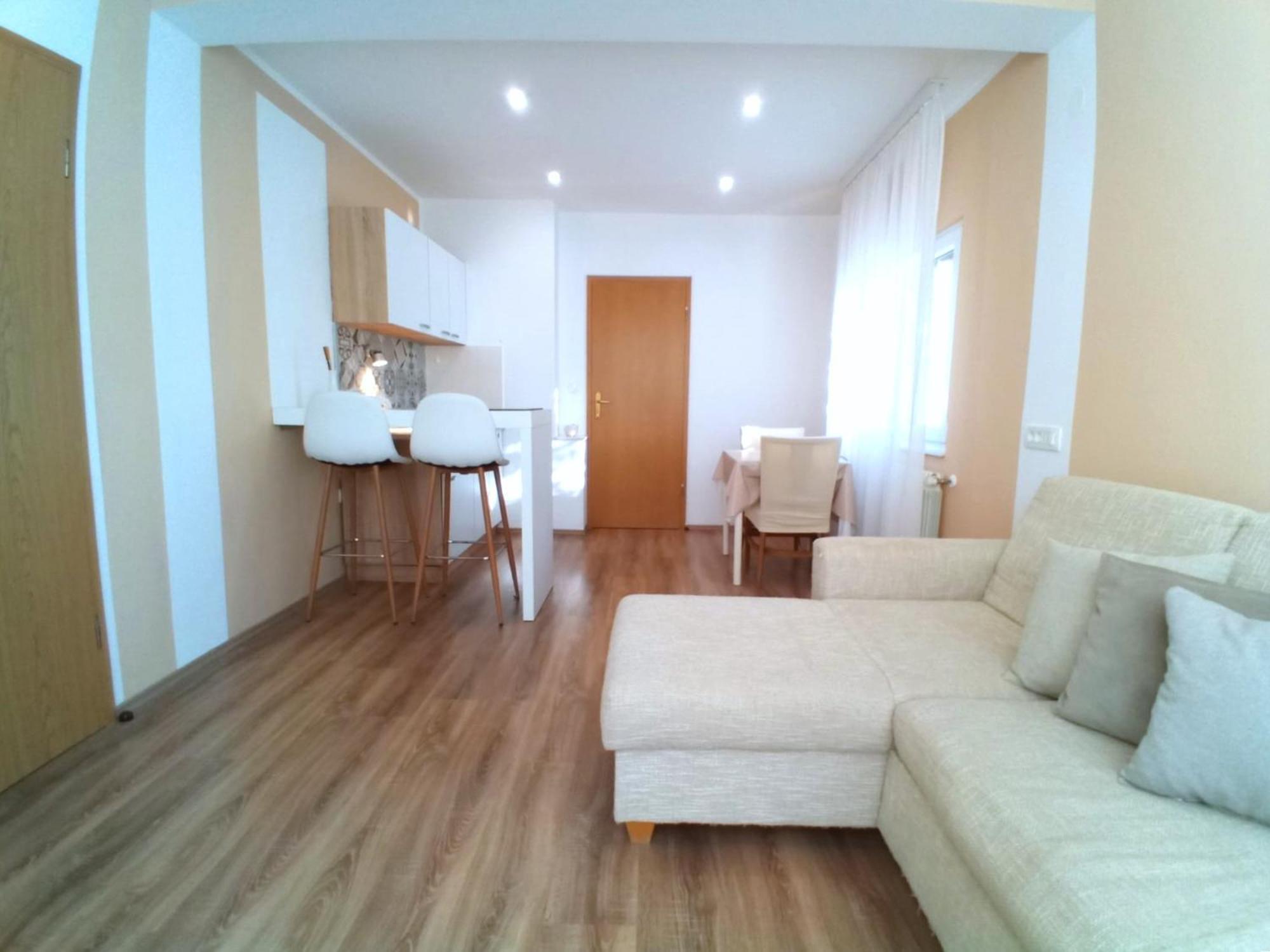 Guesthouse Cecilia 2 Malinska Dış mekan fotoğraf