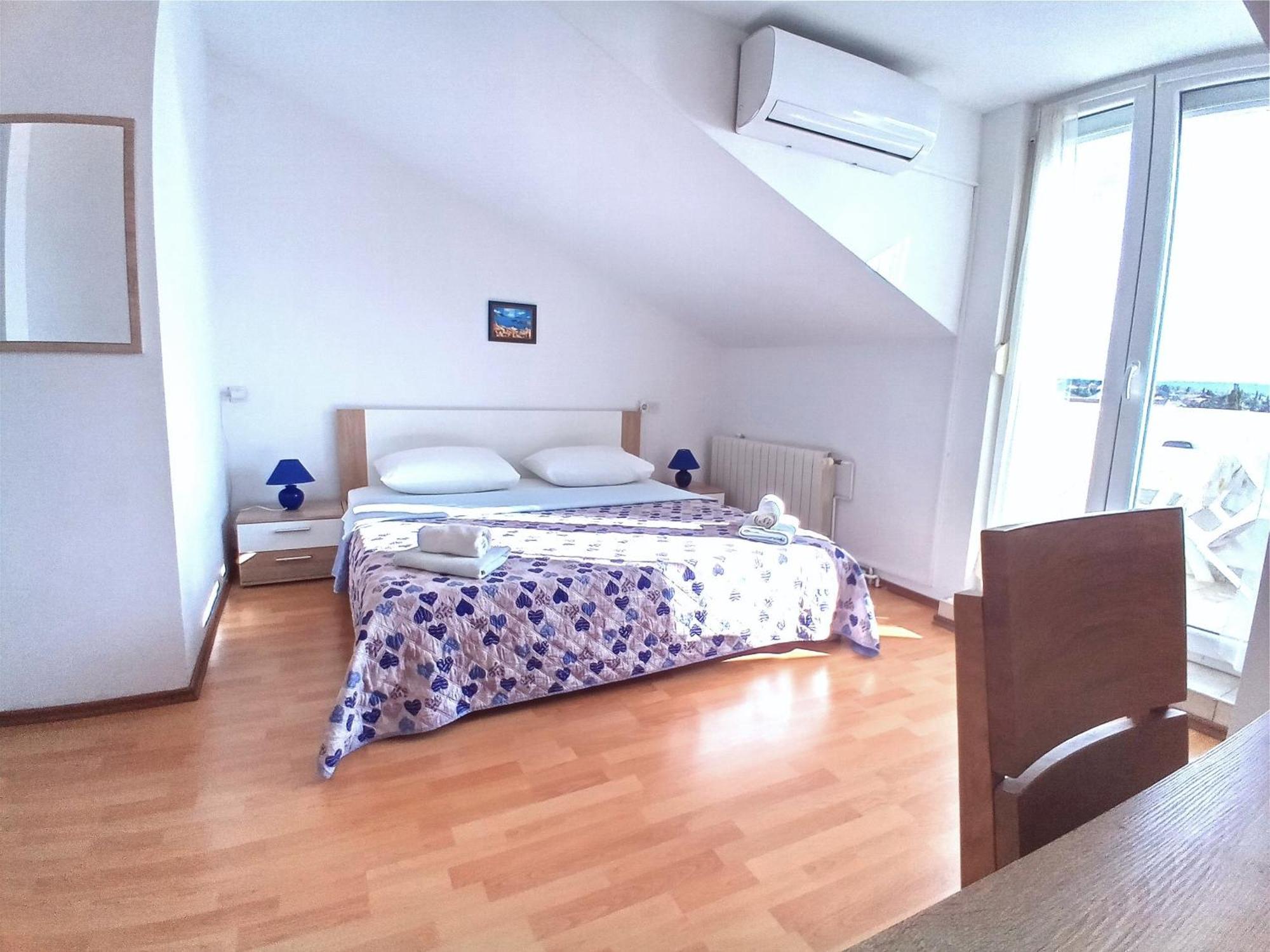 Guesthouse Cecilia 2 Malinska Dış mekan fotoğraf